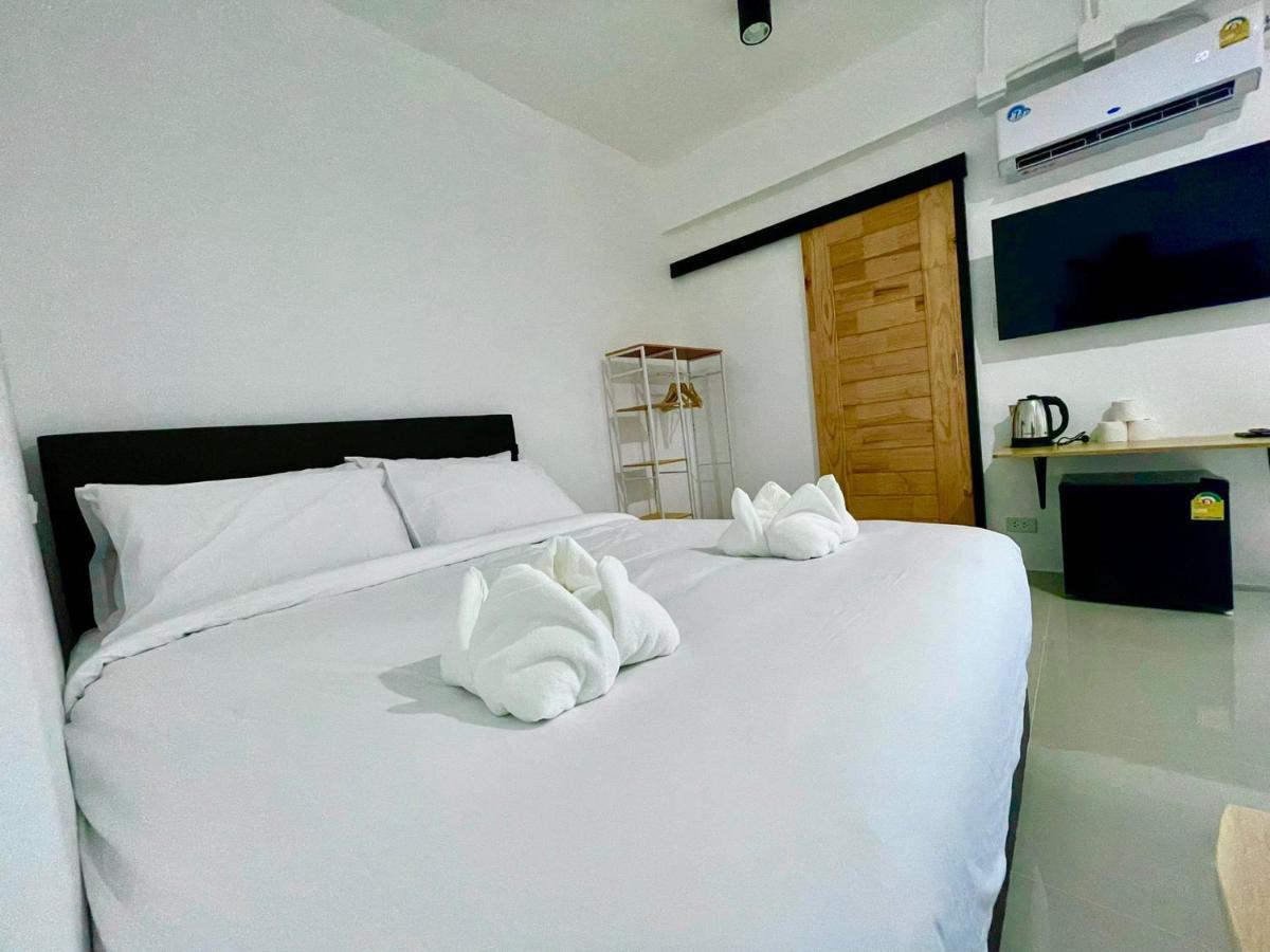 Laewan Guesthouse Baan Tai Exterior photo
